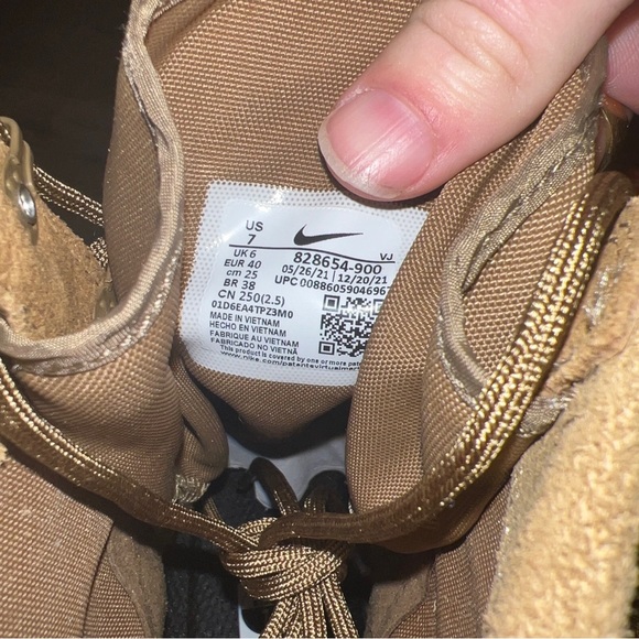 SOLD - Picture 3 of 4